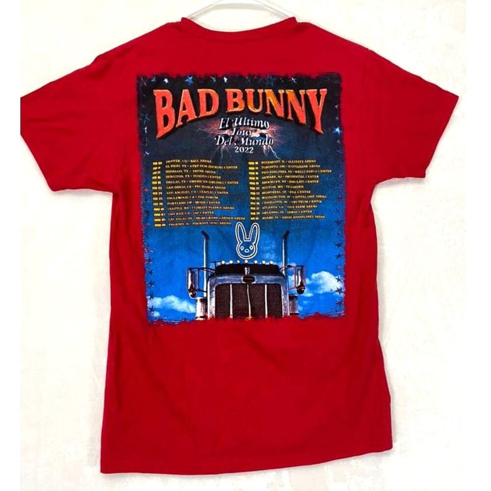 Fruit Of The Loom t-shirt from Bad Bunny's "El Último Tour Del Mundo" tour Sz S - Picture 2 of 5